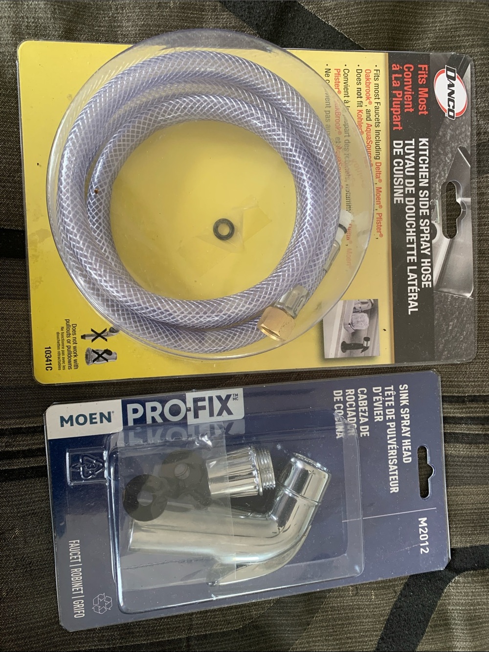 Moen Chrome Sink Spray Head with White Braided Replacement Hose